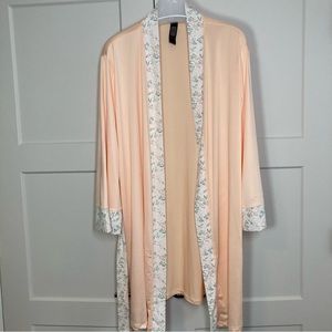 Nanette Lepore Sport Peach Light Weight Short Robe Floral Trim Belt NWOT